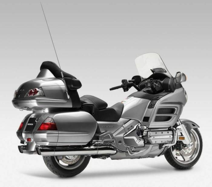 Goldwing 2011 store